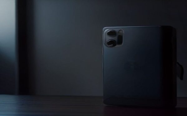 Blackberry-like Clicks Communicator Android 17 Upgrade