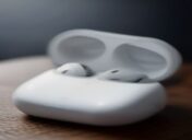 Wireless Satechi AirPods Charging Case